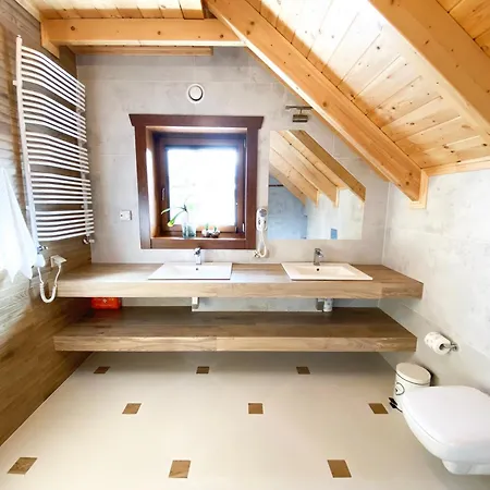 Goralska Bajka * Мендзыбродзе-Живецке